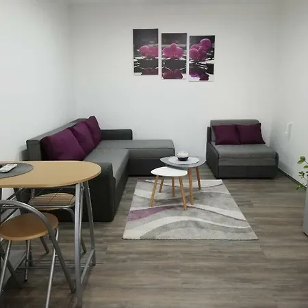 Jelena Apartmán Zrenjanin